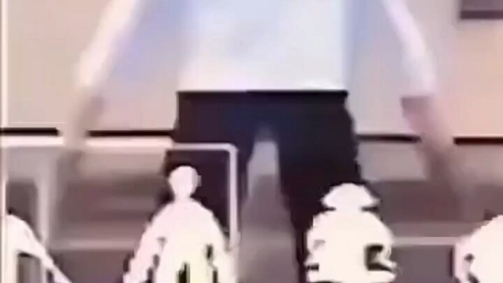 [⚠️Peringatan Horor Ringan⚠️] Manusia Palsu Menari