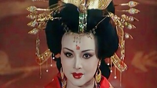 Only after seeing her did I believe that Yang Guifei was really good at dancing. The Tang Dynasty wa