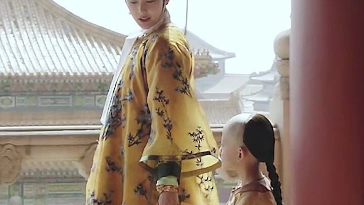 Empress Huan: Who says a petite waist means you can't have good fortune? I'll just have a baby and s