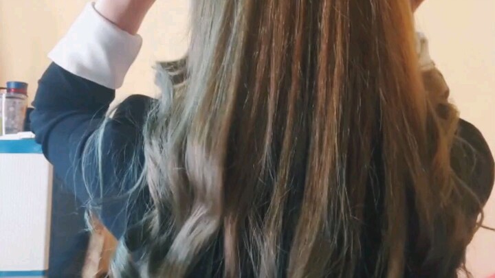 pamer warna rambut 🤣