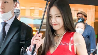 【BLACKPINK】Jennie Attending Chanel's Paris Fashion