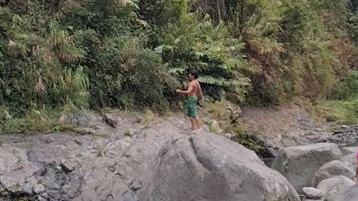 river swimming kidz in Lias