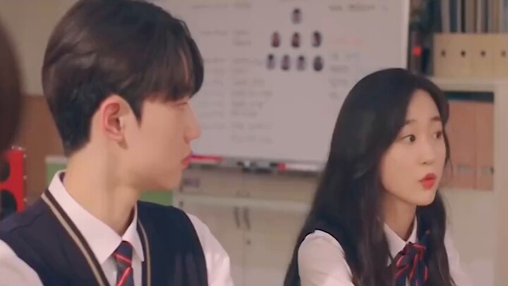 “Berbagai catatan dan interpretasi Anda tentang saya tidak mewakili sepersepuluh ribu dari saya, tet