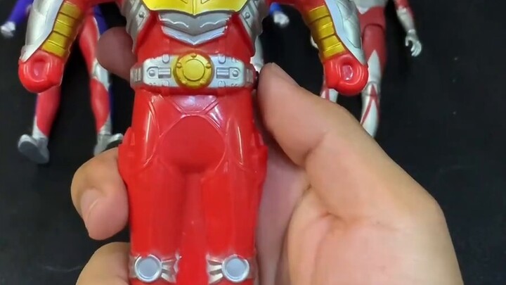 [Wind Master] Tôi chưa bao giờ thấy Ultraman dễ thương đến thế