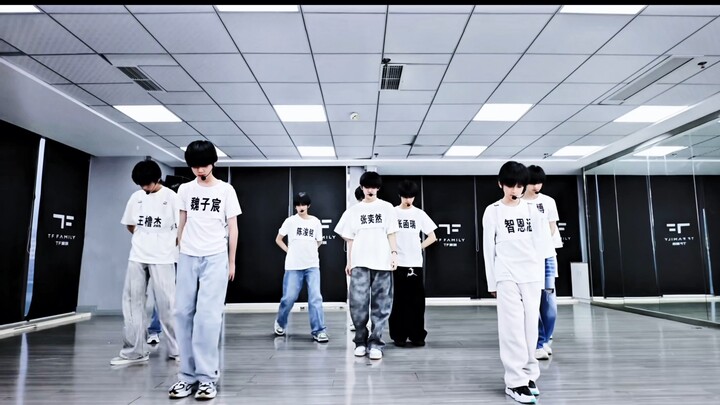 【บาราบารา ดอกซากุระ】ใครว่ารุ่นที่สี่ไม่มีสเต็ปเต้นประสานที่ดี
