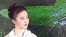 Dear Lin Yi fans, is Lin Yi usually this funny? Hahahaha