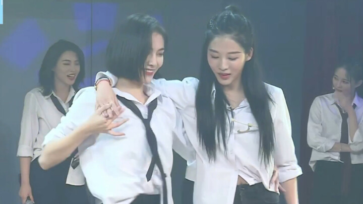 [Youth With You 2/37] She took the initiative and you got confused (Sexy dance on the 21st of the Ch