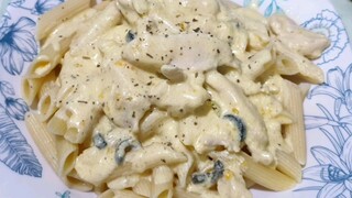 Easy Chicken Alfredo (my version)