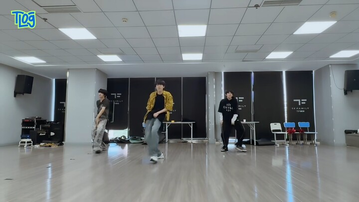 [TF Fourth Generation] Class 1’s dance practice video—whose progress is the most impressive?!