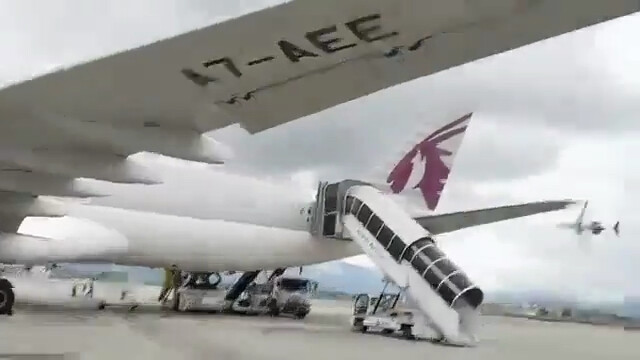 Hari ini, karena topan, aku 'terjebak' di Kota Tainan, Provinsi Taiwan. Tiba-tiba sore ini aku melih