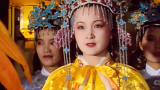 同是贵妃仪态：新版VS老版，反差真大