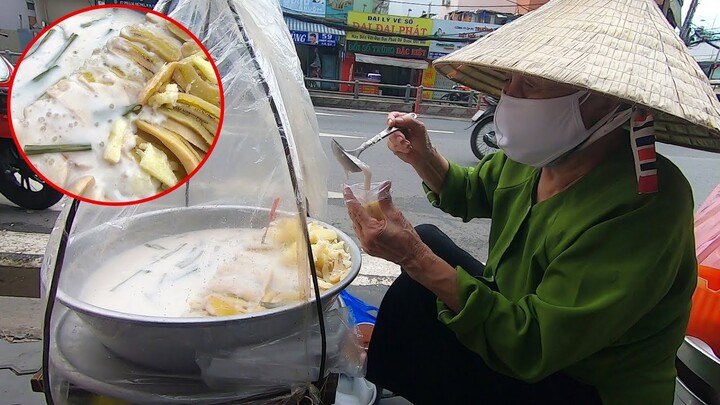 Thơm ngon khó cưỡng Gánh chuối xào dừa 10k của Ngoại 76 tuổi bán trở lại sau 3 tháng nghỉ ở Sài Gòn