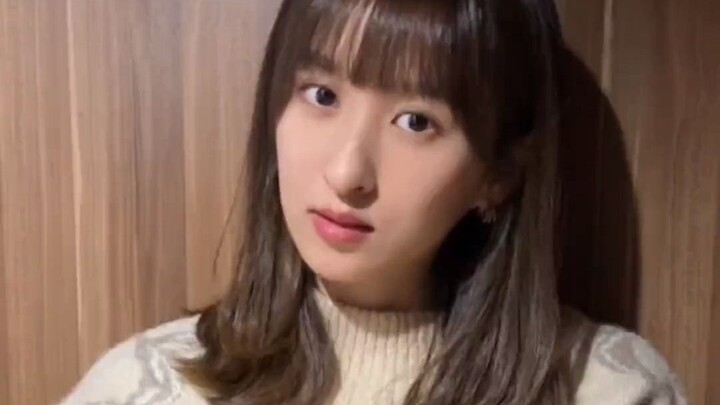 Để níu giữ cô ấy, tôi nói rằng tôi thích cô ấy, nhưng cuối cùng vẫn bị cô ấy từ chối.