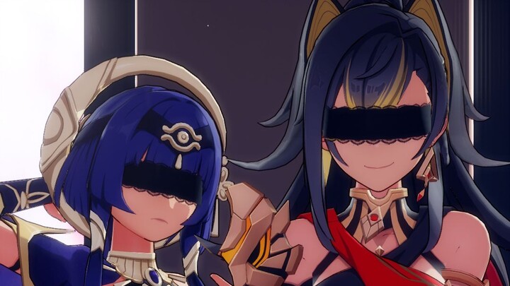 Black skin with an eye mask looks a bit like...