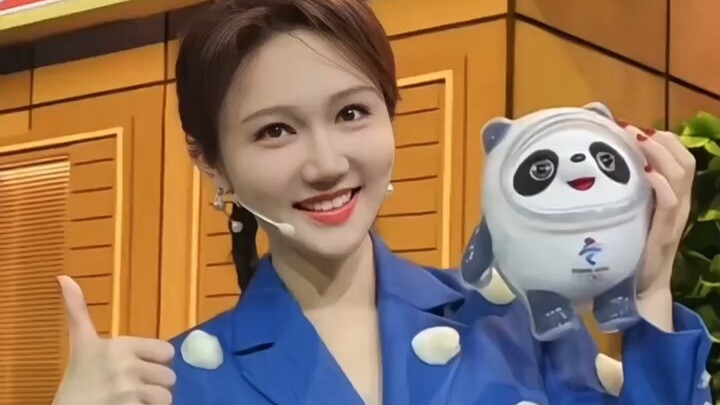 Creating a poem where each line starts with the last character of the previous line—this poetic chai