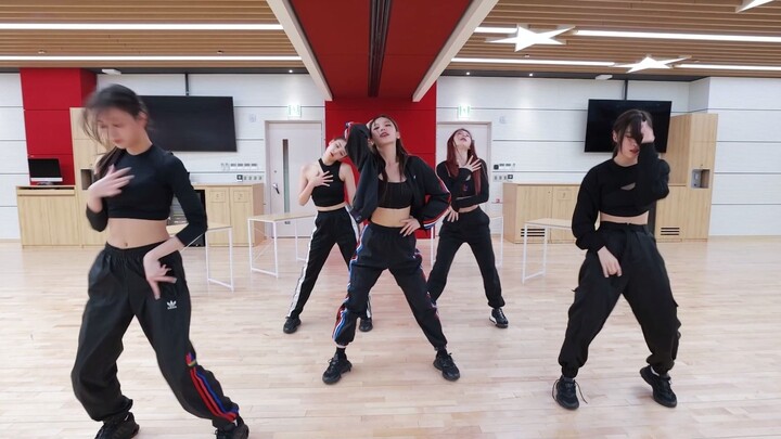 ITZY panggung akhir tahun AAA 2021 – ruang latihan + live langsung