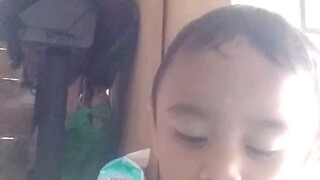 eat ace cream nyam nyam