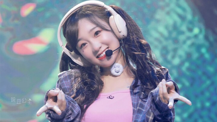 Sisters Who Make Waves finale track “Why Oh Why”! Li Zixuan’s original‑version live performance at h
