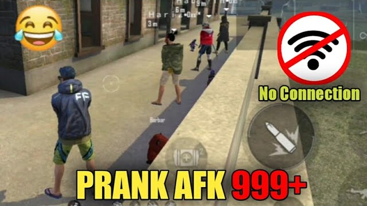 NGAKAKK!! PRANK CLASH SQUAD PURA PURA LAG 999+ PAKE BUNDLE PRO PLAYER FREE FIRE