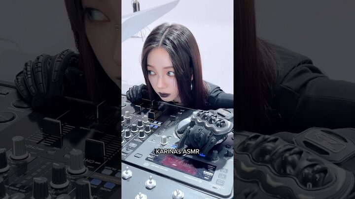 ASMR with Whiplash DJ controller#aespa #æspa #에스파 #KARINA #카리나 #Whiplash #aespaWhiplash #shorts