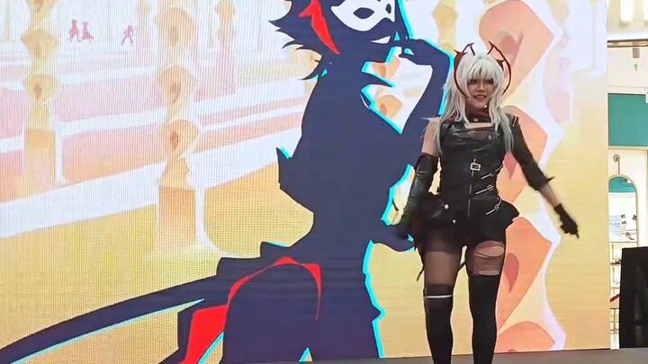 Sweet Devil: Secret Letter W's Super Bomb