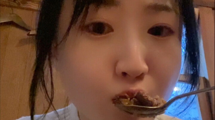 ชาวญี่ปุ่นทุ่มเทขนาดไหนเพื่อให้คุณกินเนื้อวากิวต้มดำในชามได้อย่างพอดีเป๊ะ?