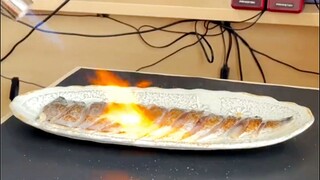 【Japanese Office Cooking】Boss: Hey, hey, hey... Why are you bringing out that damn blowtorch again!