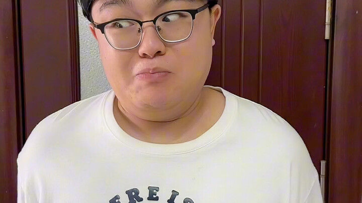 الأخ المسكين