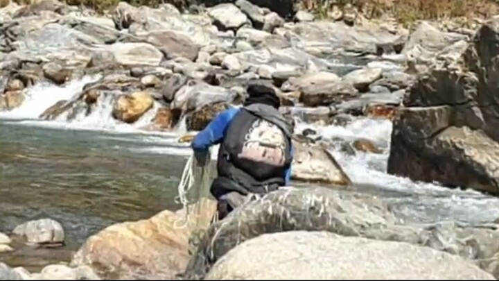 cast netting in Nepal |