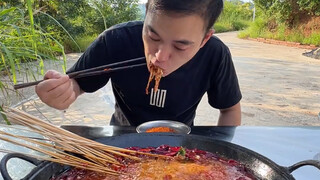 ไม่กินหม้อไฟก็กินเสียบไม้