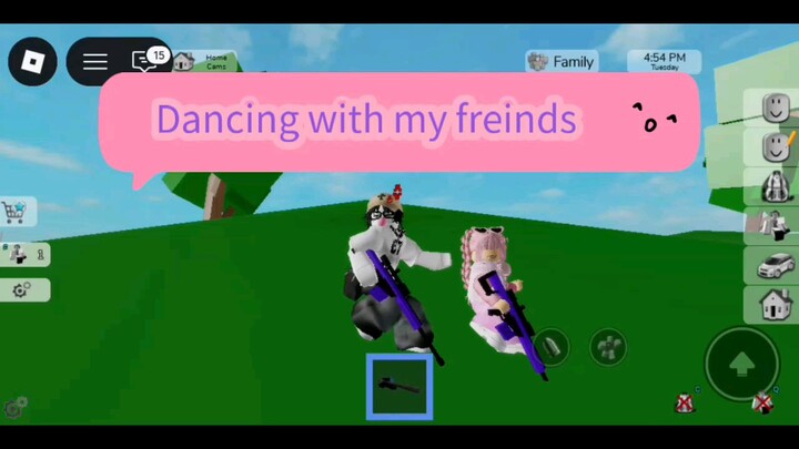 want to play with me in roblox...❤️🎀