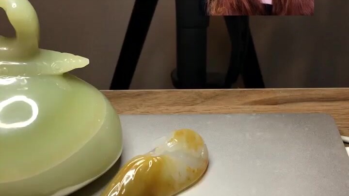 جميع الأصدقاء، قفوا إجلالًا للحب!