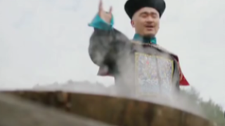 放 粥 赈 灾 ，筷 子 浮 起 ，人 头 落 地