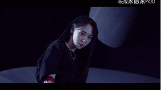 [Chinese Subtitles] Moonbyul's Dark Side of the Moon Dance Prologue