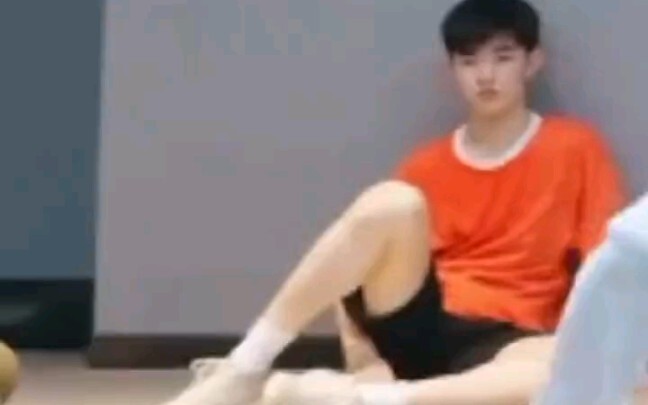 【章昊翻跳】考古橘色昊昊完整cut/不看错亿