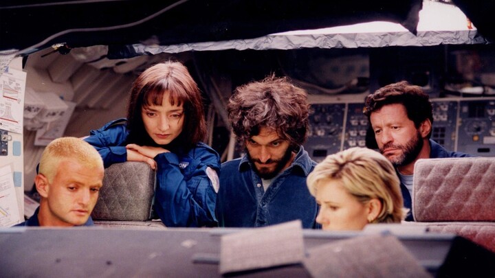 Watch Stranded Full Movie 2001 HD