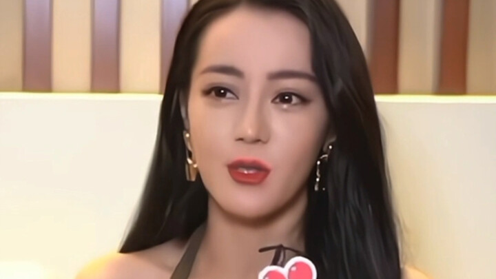 She’s killing me—I’d give anything to have a hotpot meal treated by Dilraba Dilmurat in my lifetime!