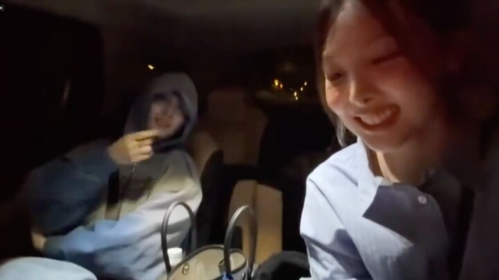 โมโม่ที่เซี่ยงไฮ้ไม่ได้กินปีกไก่ดองพริก อาหารสุดอันตรายที่แม้จะแสบร้องไห้แต่ก็ยังอยากกินอีก!