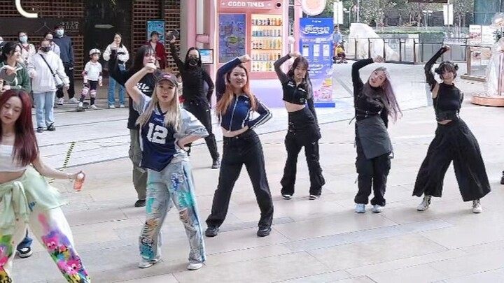 【TWICE】Counterattack Divine Song! KPOP people, datang dan saksikan ini!! Look At Me Random Dance | B