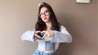 你们见过2个版本的灿灿嘛