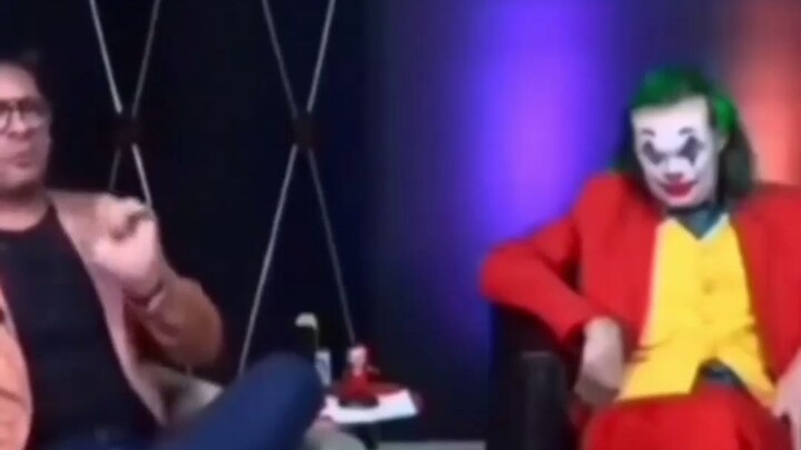 震惊外孙们的眼球！谁曾想外表朴实固执的外公外婆年轻时也曾那么疯狂！
