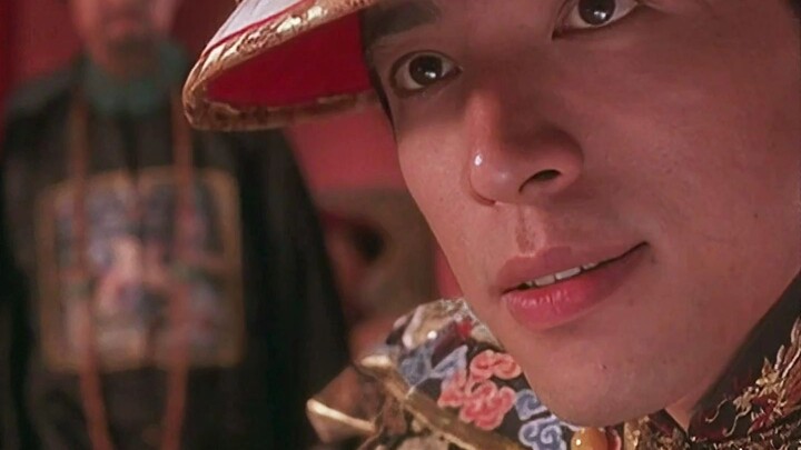 There are countless members of the Beggars’ Sect—how could the emperor rest easy if they never disba