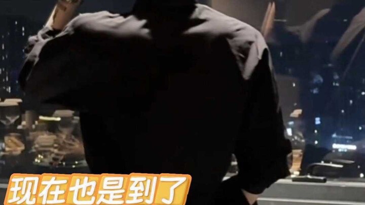 Trước đây tôi không hiểu vì sao nam chính lớn tuổi trong tiểu thuyết lúc nào cũng lạnh lùng như vậy.