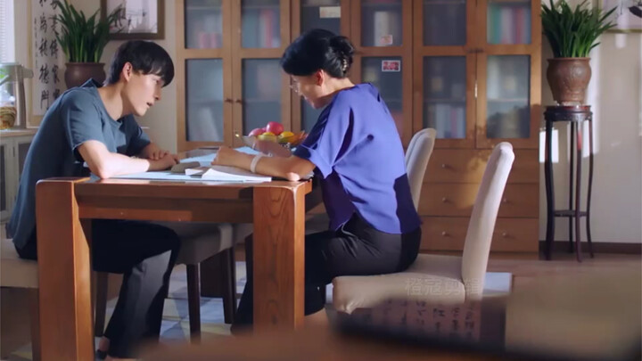 What should I do if my mom finds out I’m dating a girlfriend who’s a whole year younger than me?