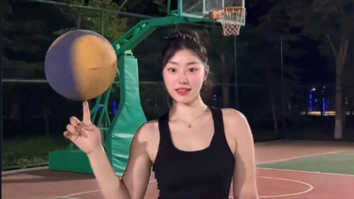 Stop shipping already, sis—my bro just lost it [crying].