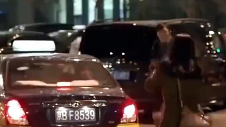 Mendalam dan menakutkan