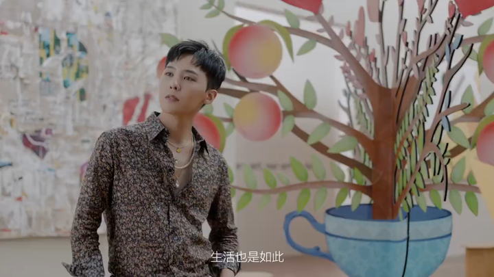 Video quảng cáo trà mới nhất của G-Dragon! Anh ấy rốt cuộc đã quay bao nhiêu cái rồi vậy?