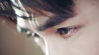 这  才  是  美  人  攻  的  正  确  打  开  方  式