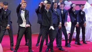 惊喜，张诗尧带领伴郎团，给现场嘉宾来一段青海摇第二季！