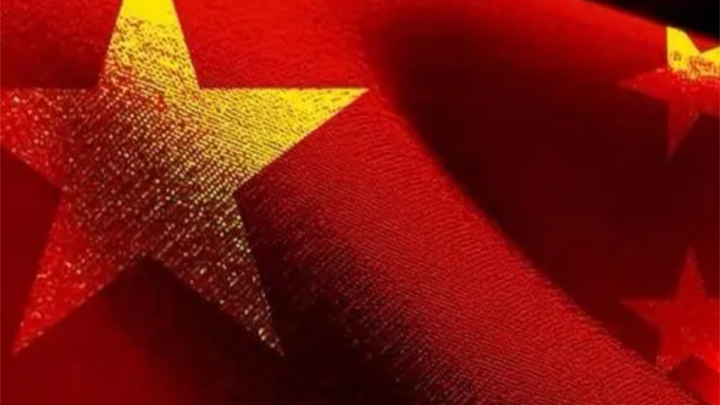 Núi cao nước sâu tưởng chừng bế tắc, bỗng thấy làng Trung Quốc rực rỡ hoa tươi!